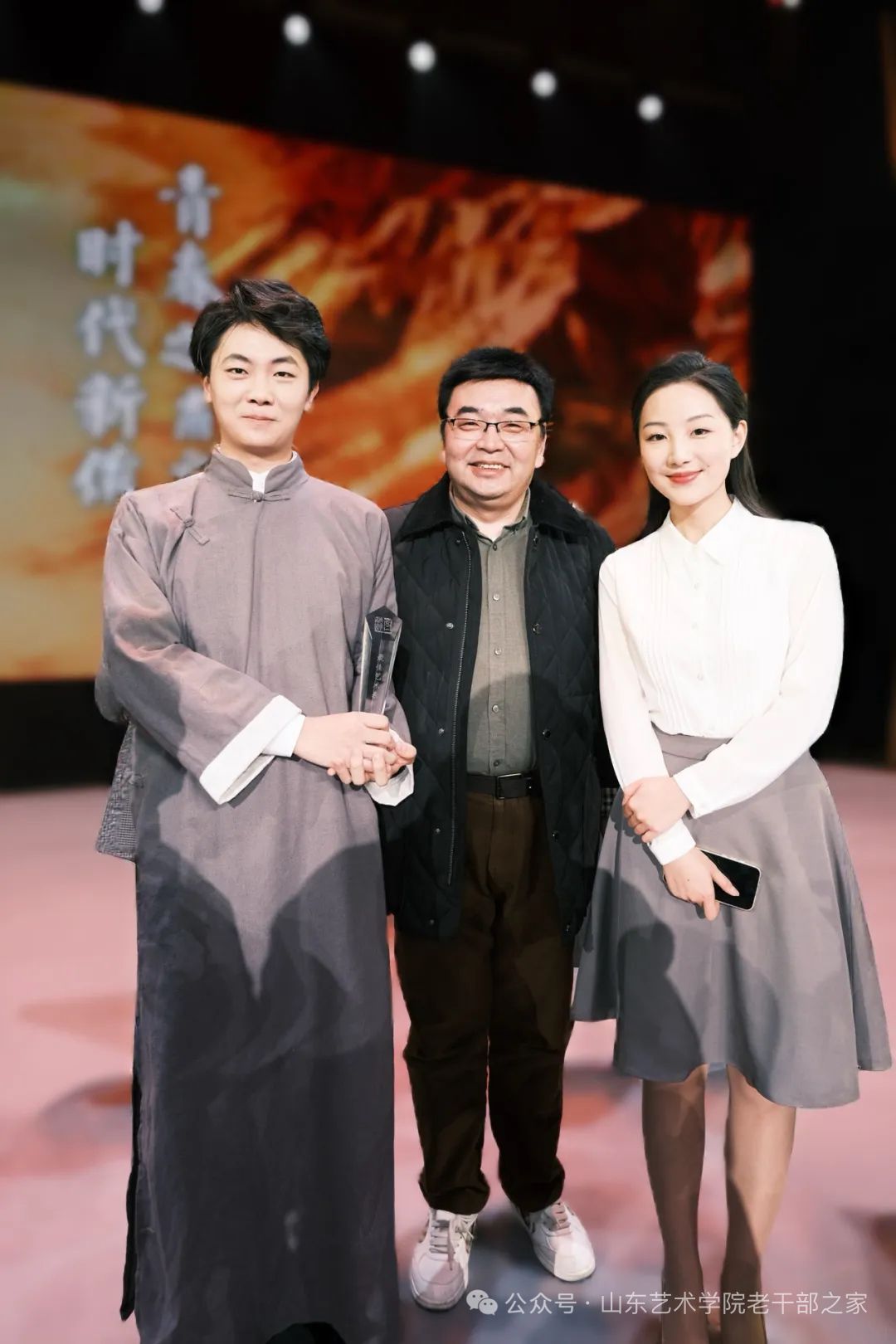 图示, 示意图

中度可信度描述已自动生成:ver1